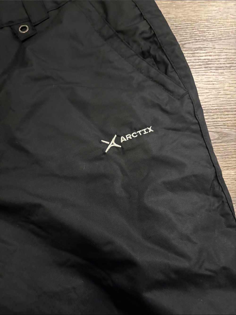 Womens Black Insulated Snow Pants - Picture 2 of 3